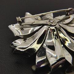 Vintage 3D Flower Brooch Pin Brushed Silver Tone Curled Petals Retro 1960s 2″