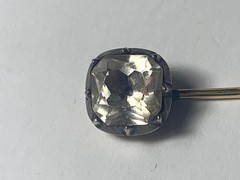 Georgian Quartz Black Dot 15ct /15k Pin