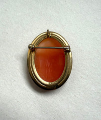 Cameo Pin Pendant, Good Condition, 12k GF, A&Z Brand, Vintage, Left Facing