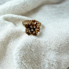Vintage Brutalist Ring 14k Yellow Gold Diamond Chip Estate Abstract Band Size 8
