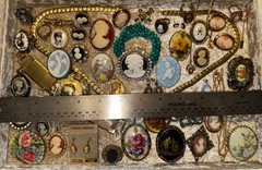 Huge Estate Heirloom Cameo Vtg Mod Romantic Jewelry Lot Brooch Locket Flowers