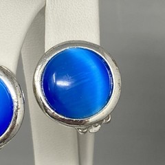 Vtg Stud Button Earrings Silver Tone Metal Blue Moonglow Cabochons Clip On Retro