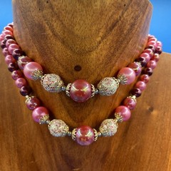 NECKLACE vintage 1950s 1960s Pink Purple BEADS 2 strands glitter small 14-16″