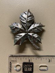 Sarah Coventry Silver Tone Ivy Leaf Brooch Pin Vintage Jewelry