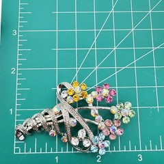VTG Brooch Multicolor Rhinestones Flower Bouquet Silvertone Pin Unbranded