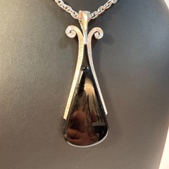 Silver Tone Necklace Vintage Classic Elegance Avon Ebony Teardrop from 1974 Goth