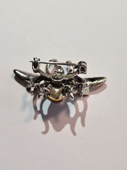 Vintage Bee Brooch / Pin (1.5 in.)