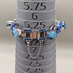 Vintage Juliana D&E 5 Link Bracelet Blue AB Rhinestones Moonglow Cat Eyes Sz 6.5