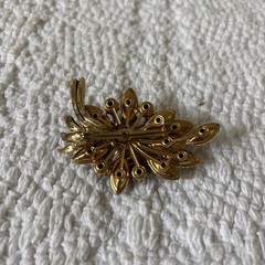 Vintage Purple Rhinestones Flower Spray Pin Brooch Goldtone
