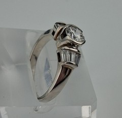 Vintage Sterling Silver Ring Round and Tapered Baguette CZ Stones Size 8.25