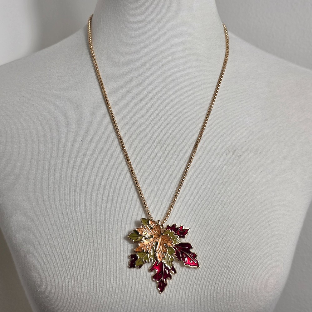 Tri-Colored Enamel Maple Leaf Pendant Necklace Gold Tone Chain