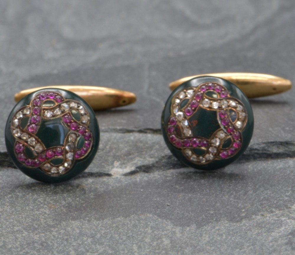 0.60 ctw Rose Cut Diamond & 0.70 ctw Rubies in 14k Yellow Gold Onyx Cufflinks