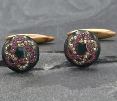 0.60 ctw Rose Cut Diamond & 0.70 ctw Rubies in 14k Yellow Gold Onyx Cufflinks