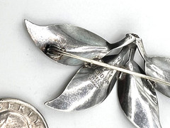 Designer D-A Norway Sterling silver leaf brooch mid-century modern EUC