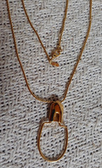 Vintage MONET Signed Necklace Charm Holder Polished Goldtone w/30″ MONET Chain