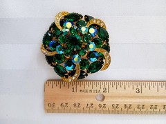 Vintage Gold Tone Green, AB Green with Clear Rhinestone Ribbons Brooch/Pin