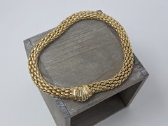 Vintage Gold Tone Mesh Choker Necklace Magnetic Clasp 17 Inches Unsigned 80s