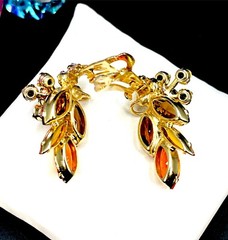 TARA BY JULIANA D&E ORANGE TOPAZ NAVETTE CRYSTAL AB RHINESTONE CLIP EARRINGS
