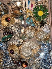 VTG Harvest Craft Repair Wear BEAUTIFUL Rhinestone Jewelry Repair High End Lot