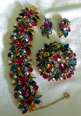 Juliana Rhinestone BRACELET BROOCH EARRING SET Book Pcs Watermelon Vitrail Rare
