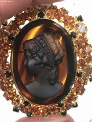 Book Piece Verified Juliana D&E Topaz Amber Tiered Cameo Brooch & Earrings
