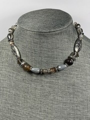 Necklace Beaded Stones Glass Plastic Metal Silver Tone Collar 13”+5.5”