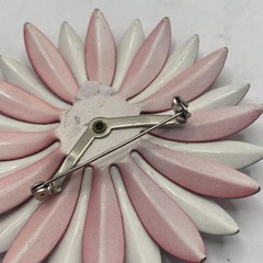 Vintage Enamel Flower Brooch Pin Red White Blue Patriotic Daisy 2.5 In Jewelry