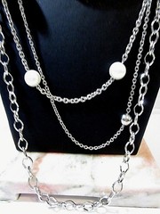 NECKLACE “BB” BALL PREMIERE DESIGN SILVER PLATE AND FAUX PEARL MULTISTRAND