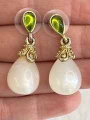 Vintage Faux Pearl Drop Earring with Green Accent