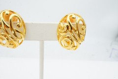 Vintage Clip On Earrings Gold Tone Open Work