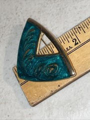 Vintage 1970s 1980s Triangle Brooch Pin Green Swirl Gold Tone Costume Jewelry