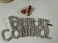 8 Pc Lot Glamorous Brooch Jewelry Rhinestone Gold Silver Tone Makeup Lipstick