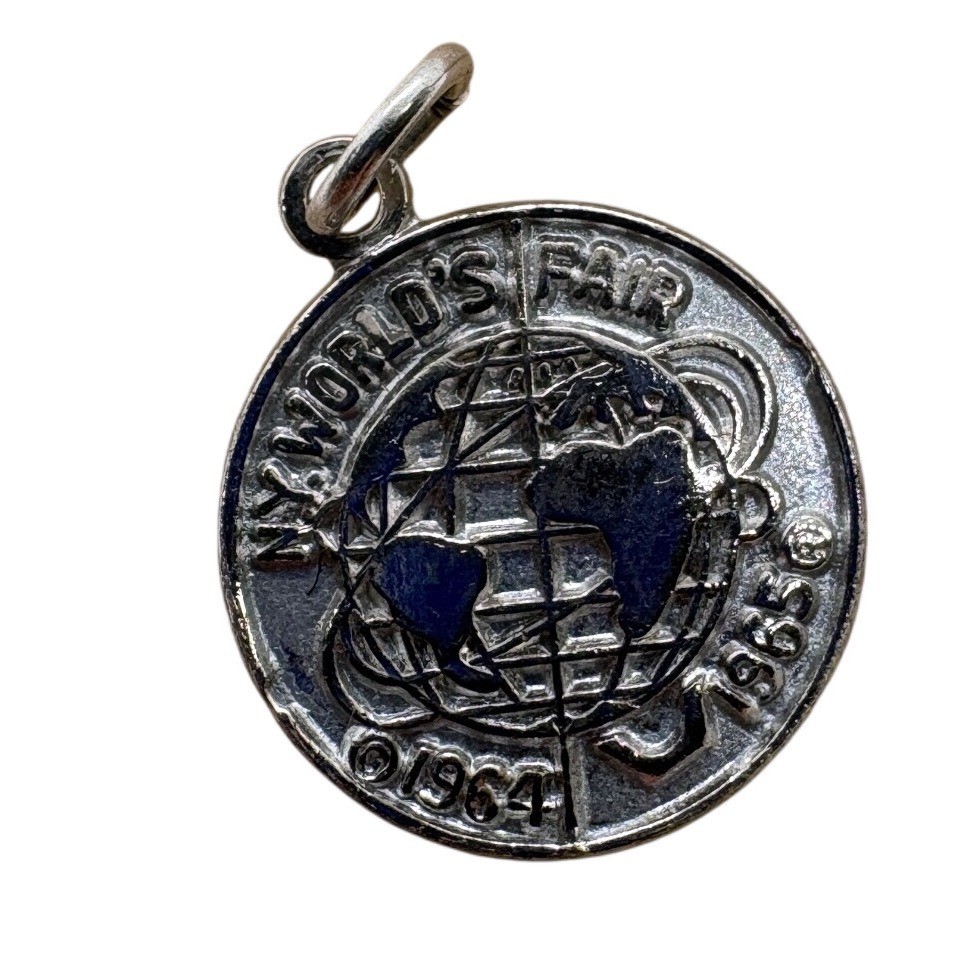 Vintage Sterling Silver 1964 1965 NY World’s Fair Unisphere Charm Pendant 1.58g