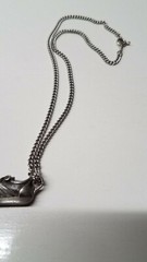 Vintage AVON 1970’S Sneaker Shoe 16″ Necklace Pendant Running RUN MARATHON