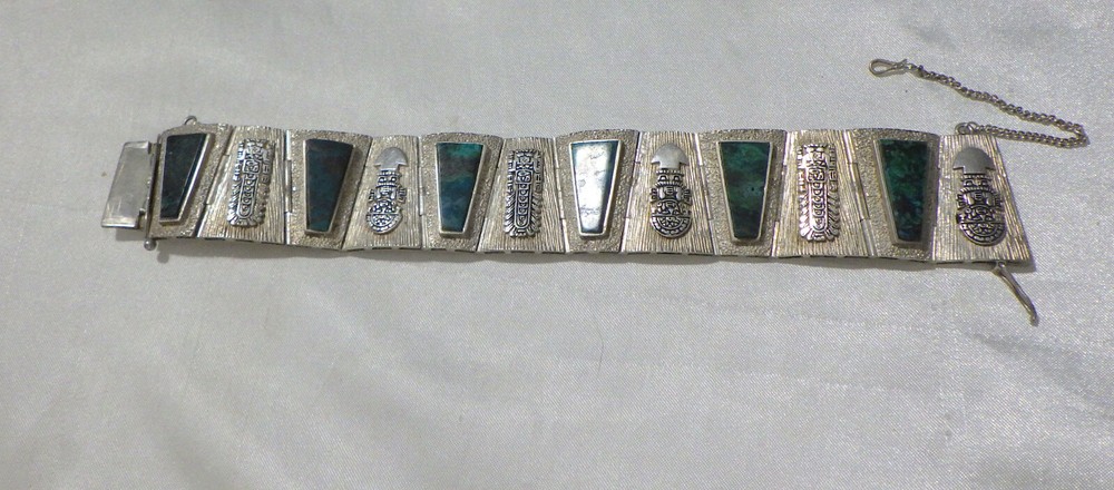 HVY. STERLING PERUVIAN BRACELET W, TURQUOISE STONES 7″ wt. 74 grams