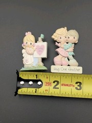Vintage Precious Moments Hug One Another & Loving You Pin Brooch 1989