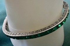 STUNNING ART DECO STERLING GREEN PASTE STONES BANGLE BRACELET 1920s FABULOUS