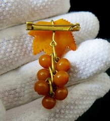 Vintage Natural Baltic Amber Grapes Brooch USSR Gold Plated Pin