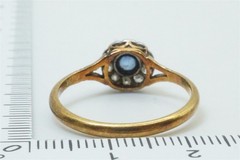 ANTIQUE ENGLISH EDWARDIAN 18K GOLD SAPPHIRE & DIAMOND CLUSTER RING c1910