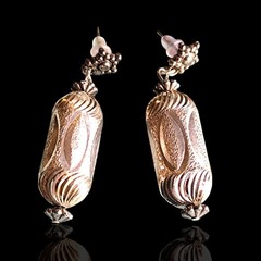Two Tone Gold Silver Diamond Cut Metal Lantern Asian Style Dangle Drop Stud