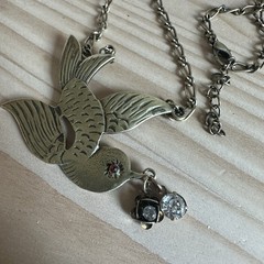 Vintage Dove Swallow Bird Pendant Necklace 26 Inch Rhinestone Gold Animal