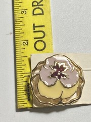 Avon Vintage 1990 Full Bloom Pansy Pin Lavender Gold Tone Brooch Pastel Yellow