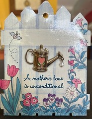 NEW vtg “A Mother’s Love is unconditional” pin Mother’s Day Birthday by Papel