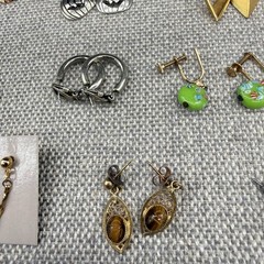 Vintage Earring Lot Clip Ons Pierced Dangle Hoops Moons Flowers 15 Pair