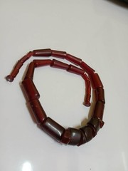 RARE VINTAGE GRADUATED BEAD NECKLACE