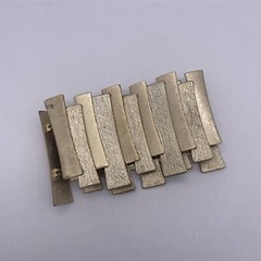 Kiam Family Vintage Stretchable Cuff Bracelet Gold Tone