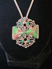 Selro Selini Unsigned Green Art Glass Rhinestone Pendant Necklace Chunky Funky