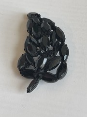 Vintage Black Japanned Rhinestone Grape Brooch Unmarked Midcentury