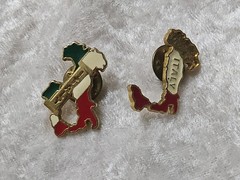 Green White And Red Italia Gold Toned Italy Pin Combo