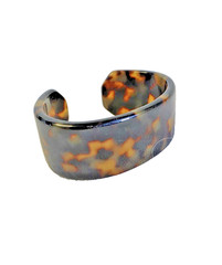 1” Wide Faux Tortoise Shell Lucite Plastic Cuff Bracelet 2.25″ diameter Vintage